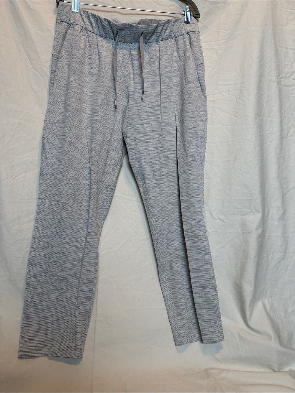 Lululemon Heathered Light Gray Cropped Drawstring Pants